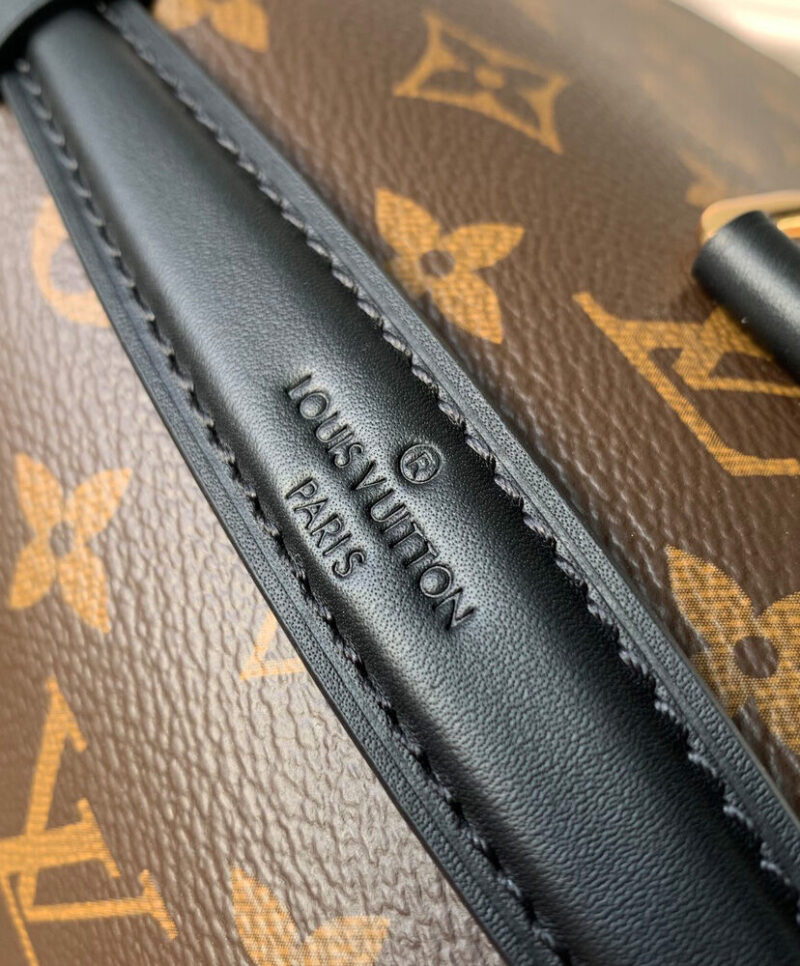 Louis Vuitton Pochette Metis Backpack M11941 Apricot